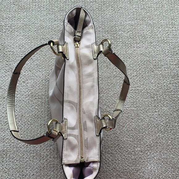 COACH TOTE BAG - TAN/GOLD - Picture 9 of 14